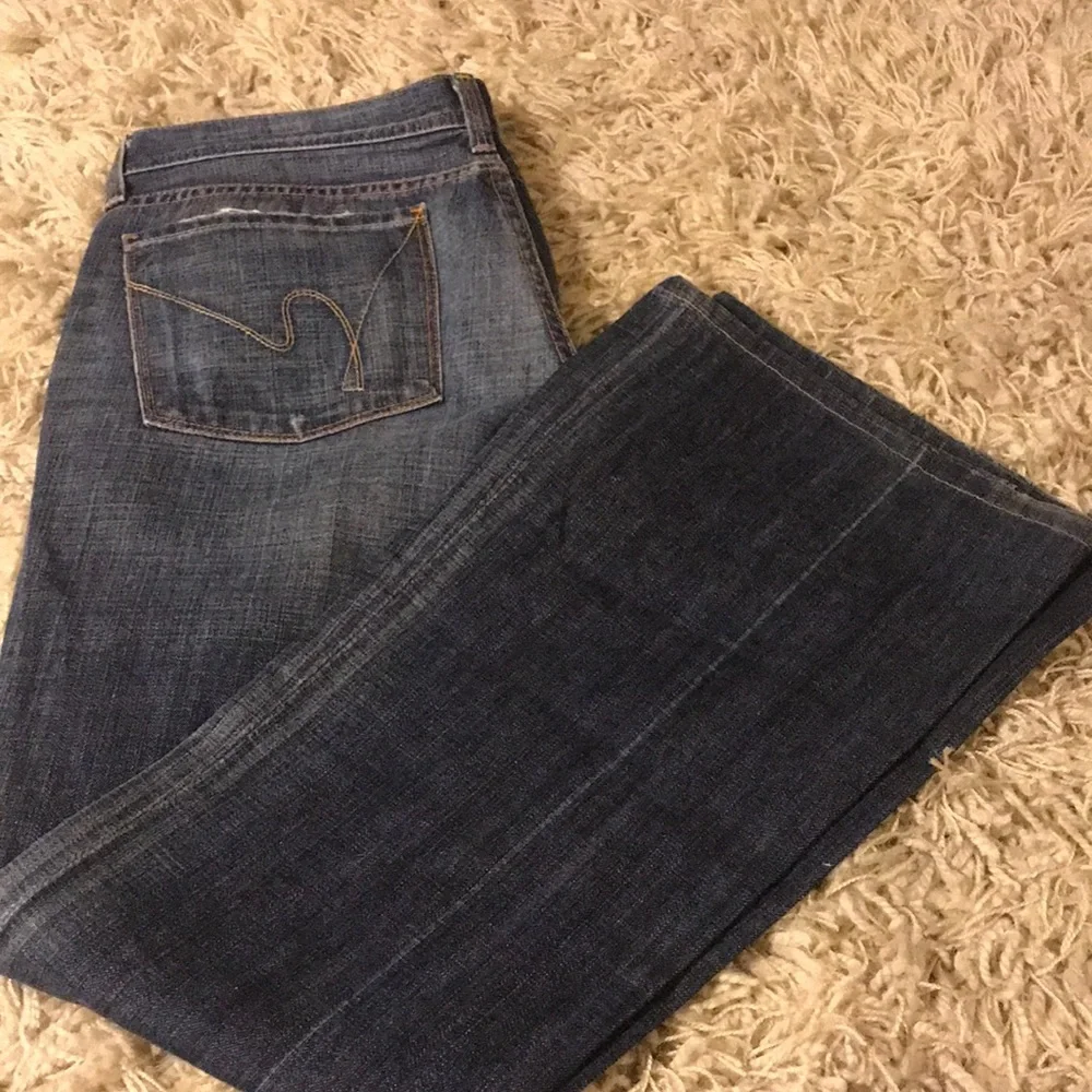 Jean - Picture 1 of 3